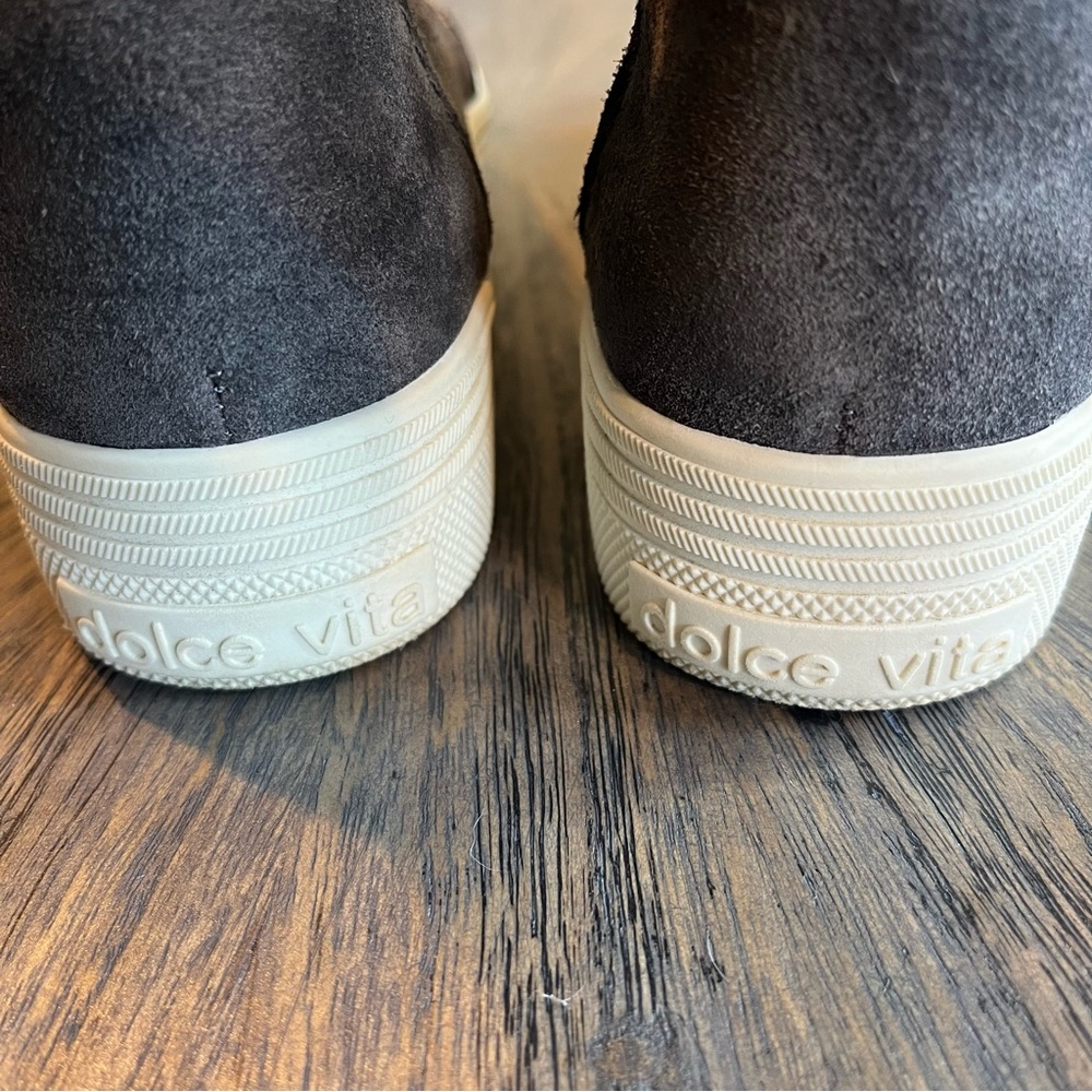 Dolce Vita Tulli Fur Lined Gray Suede Sneaker Boots Women's Size 6 - Picture 9 of 16